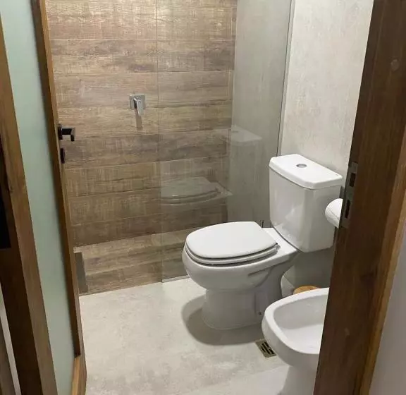 Retkeilymaja Boutique Miss Olivos