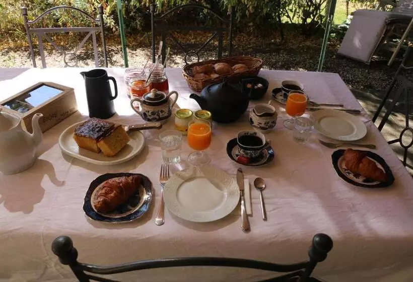 ベッドアンドブレックファースト Les Chambres De Fanny