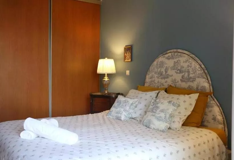 ベッドアンドブレックファースト Les Chambres De Fanny