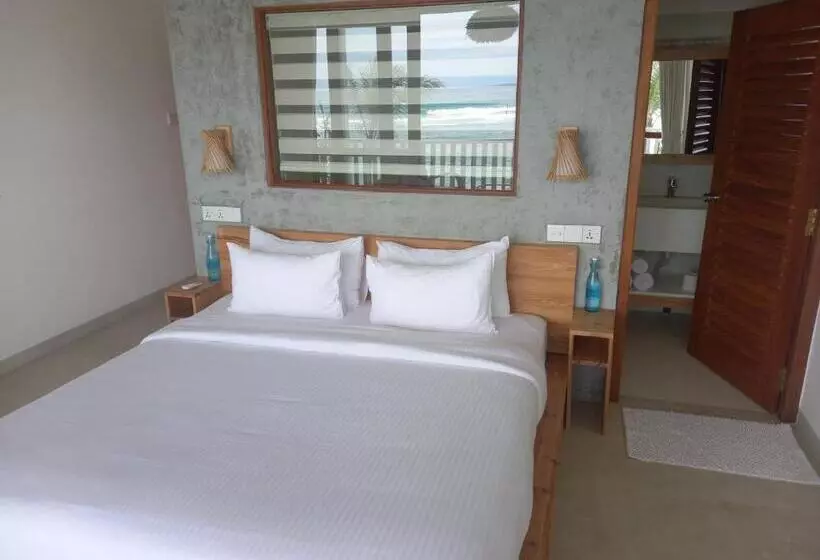تختخواب و صبحانه Lihinya Beach Villa Ahangama