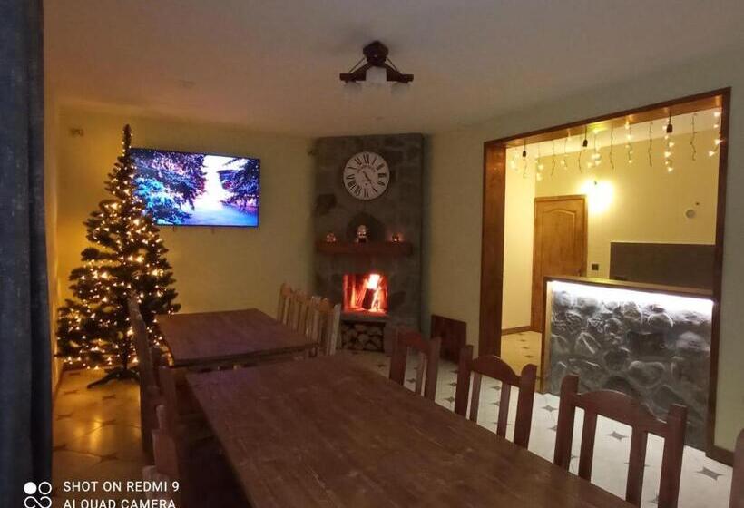 Szálloda кам яний двір