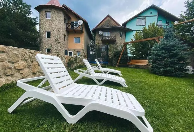 Hotelli кам яний двір