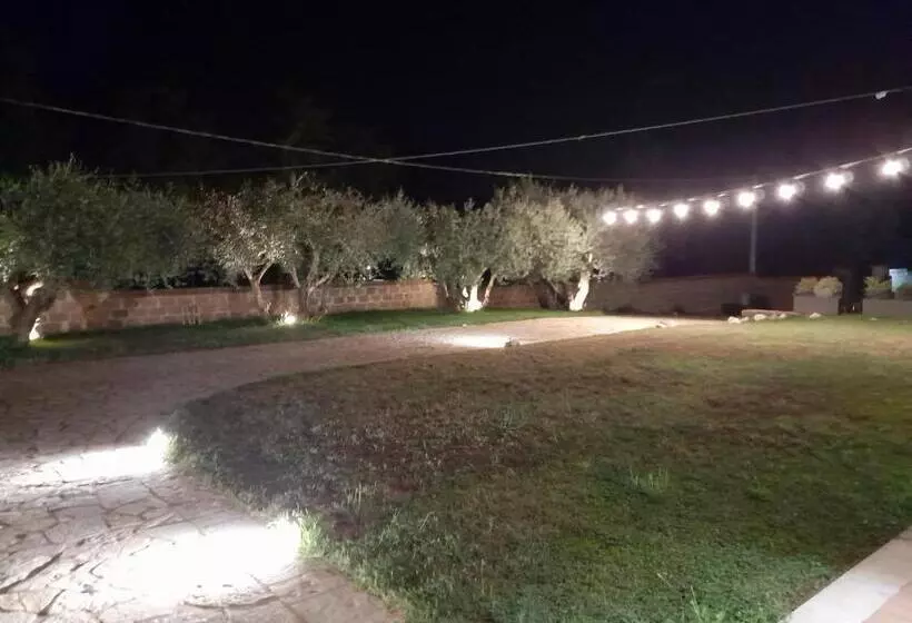 ホテル Agriturismo Villa Amerina