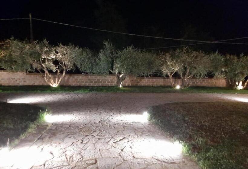 Отель Agriturismo Villa Amerina