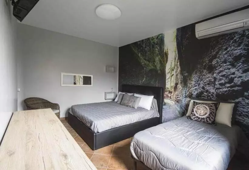 ホテル Agriturismo Villa Amerina