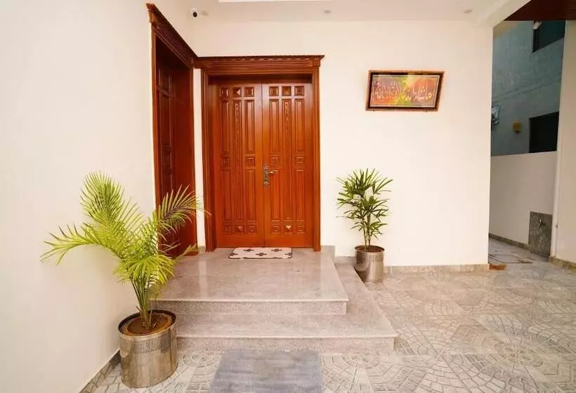 هتل Medallion Suites