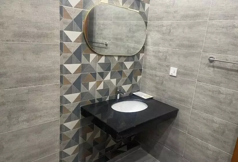 هتل Medallion Suites