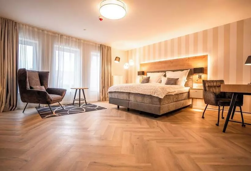 هتل Meerzeiten Inklusive Externer Schwimmbad  & Saunanutzung