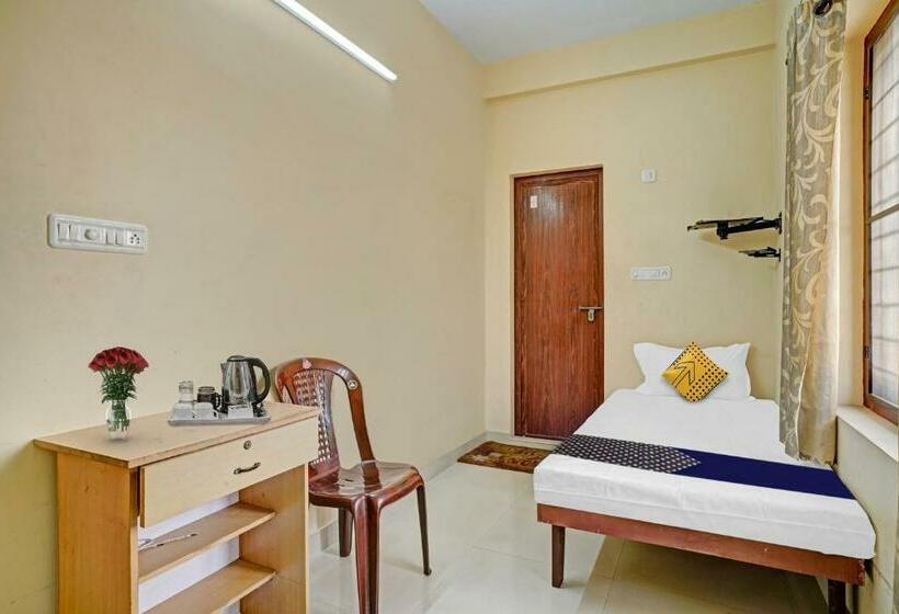 酒店 Spot On 807063 North Star Lodging