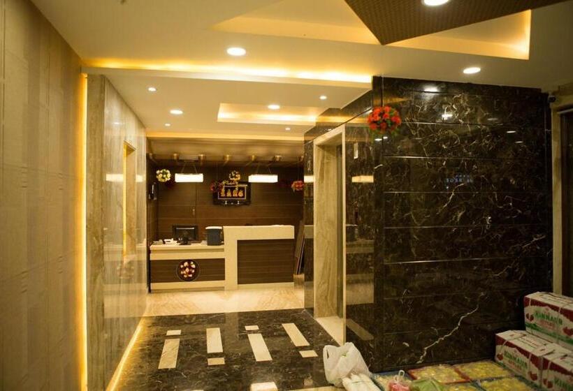 Hotelli Ss Residency