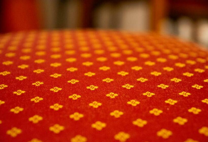 پانسیون Alpine Home Rooms