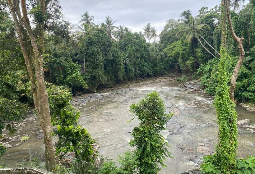 膳宿费 Cristo Riverhouse