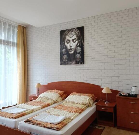 膳宿费 Dom Wczasowy Magnolia