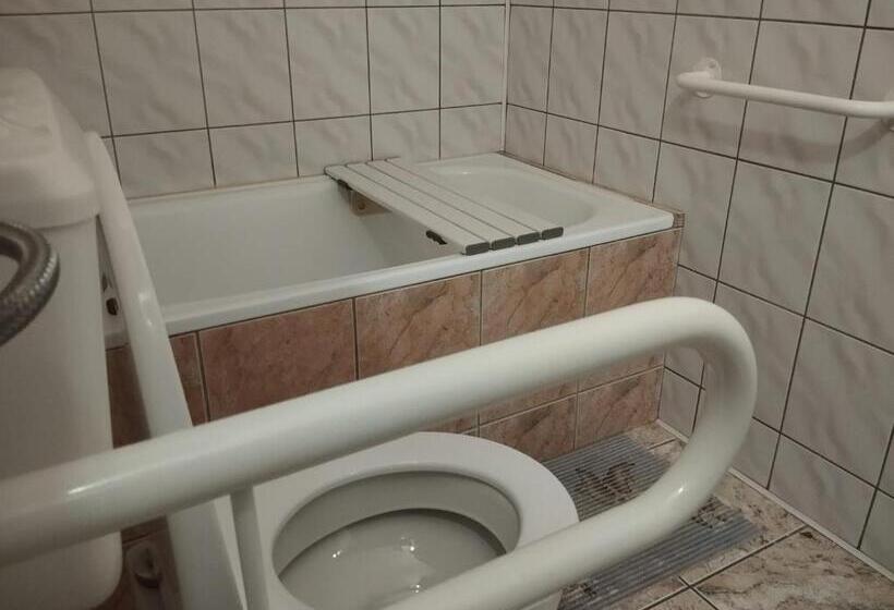 膳宿费 Dom Wczasowy Magnolia