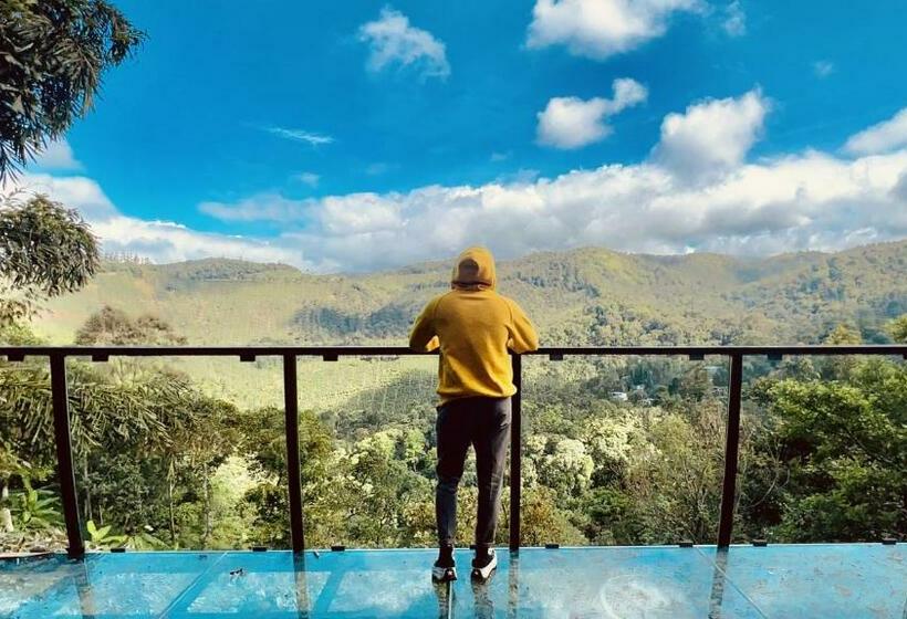 Resort Pleasance Thekkady