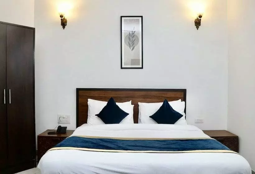 استراحتگاه Tivoli Heritage Palace