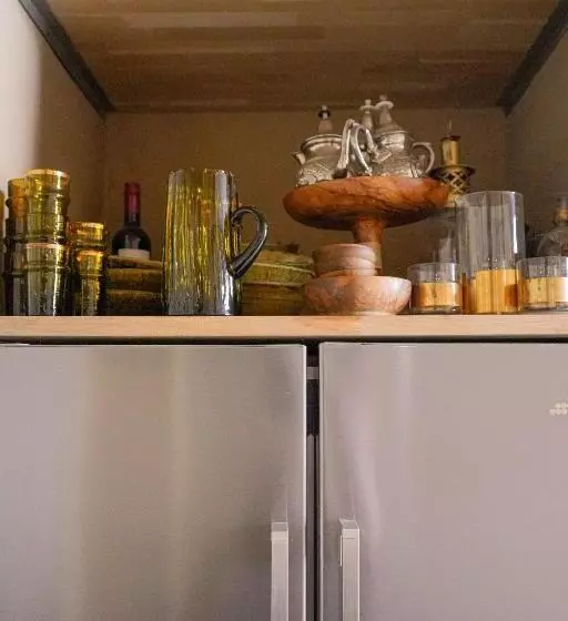 تختخواب و صبحانه Haert Boutique Wellness Suites City Centre