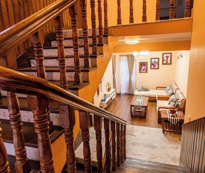 تختخواب و صبحانه Panas Uk Bnb
