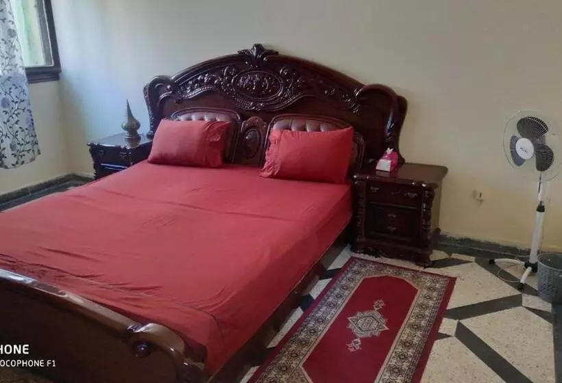 تختخواب و صبحانه Villa Familys