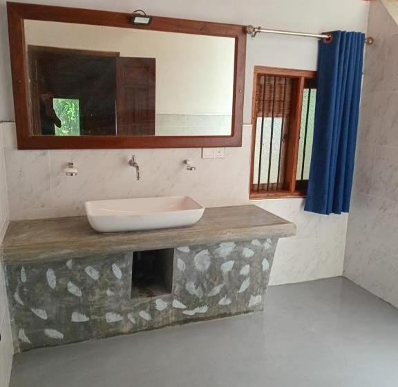 Hotel Jbs Mango Villa