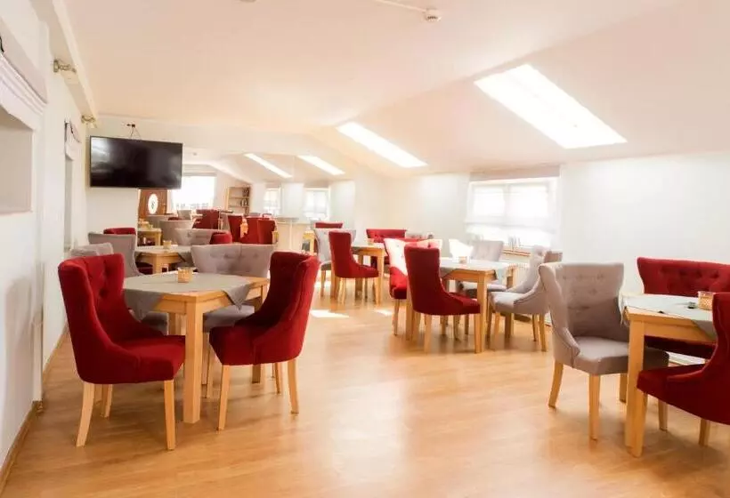 Dobrzyński Resort Hotel Nefryt