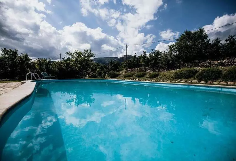 هتل Mas Fullat Cottage, Alforja Tarragona