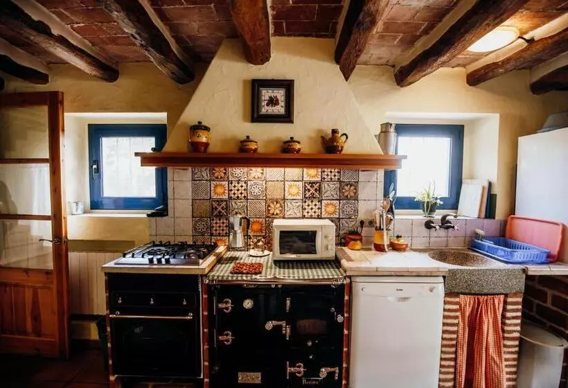 هتل Mas Fullat Cottage, Alforja Tarragona