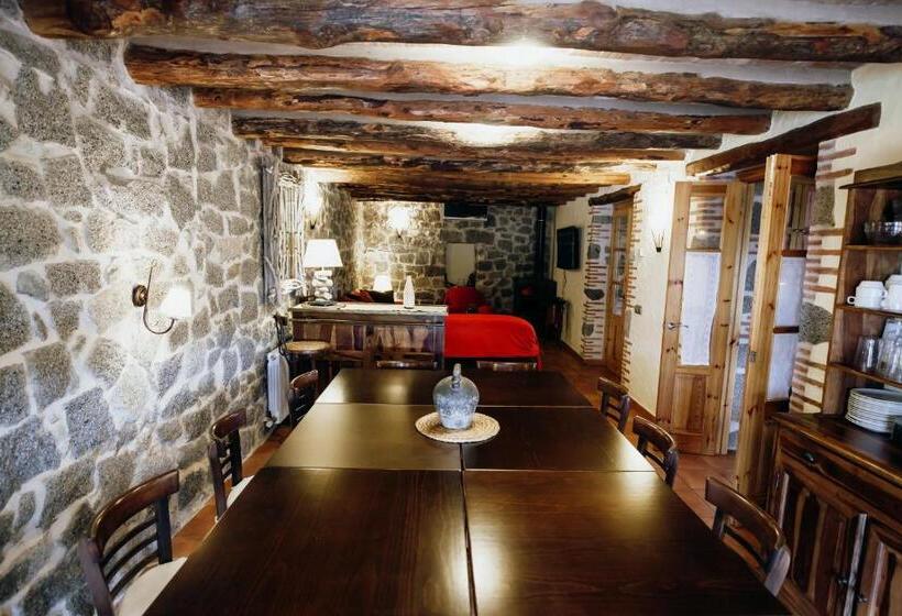 هتل Mas Fullat Cottage, Alforja Tarragona