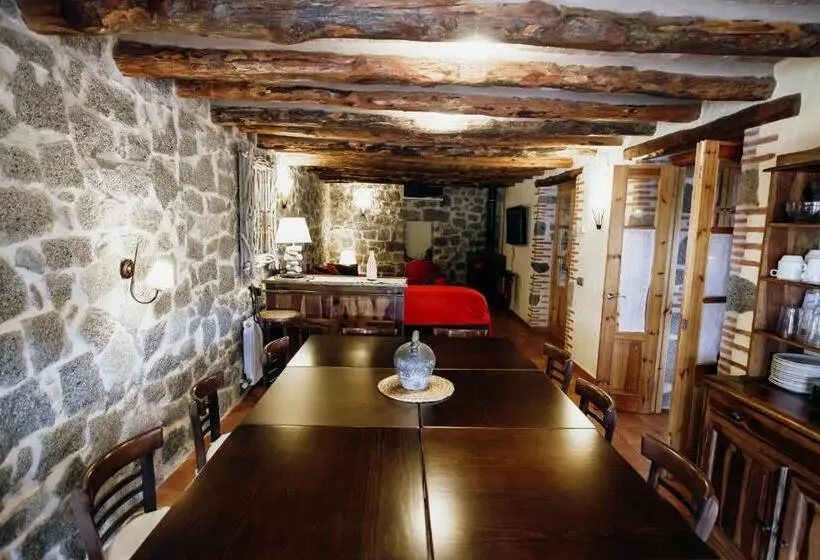 هتل Mas Fullat Cottage, Alforja Tarragona
