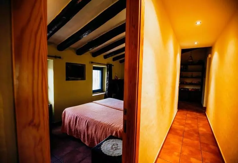 هتل Mas Fullat Cottage, Alforja Tarragona