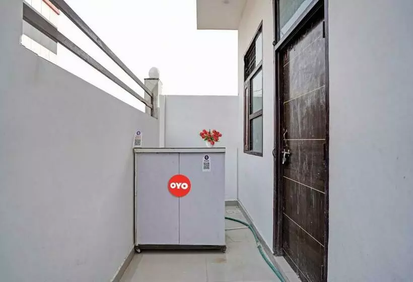 هتل Oyo Flagship 80674  Kridha Expo Stay