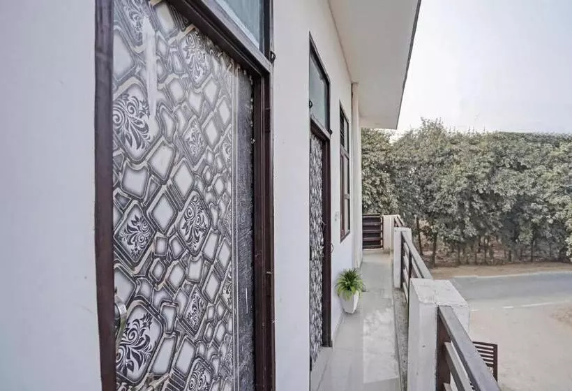هتل Oyo Flagship 80674  Kridha Expo Stay