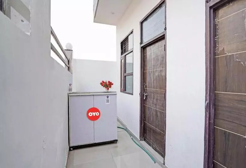 هتل Oyo Flagship 80674  Kridha Expo Stay