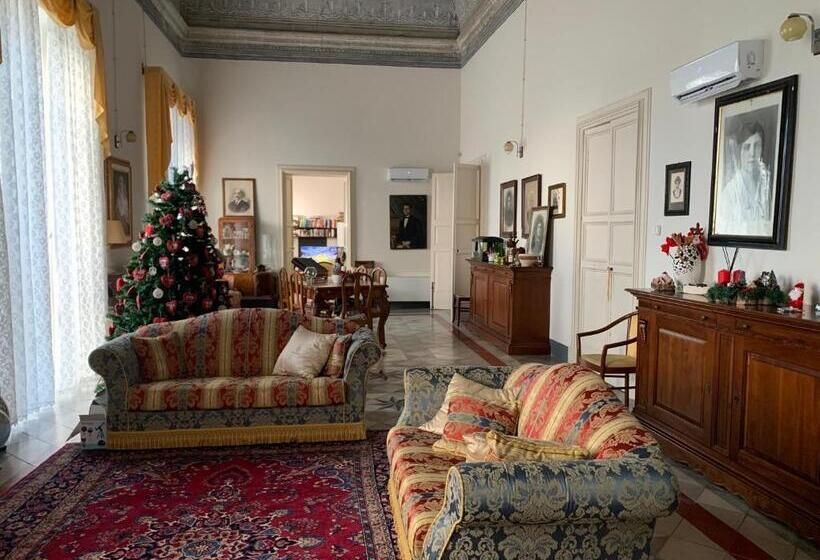 פנסיון La Dimora Del Barone