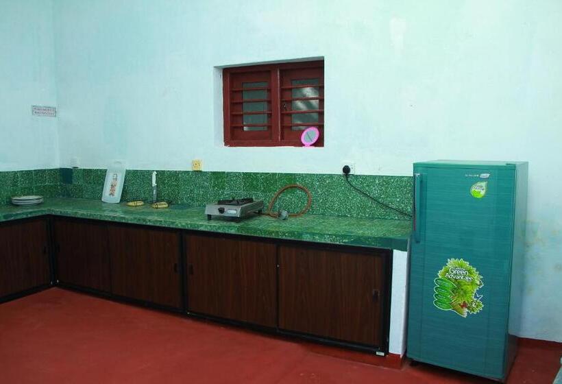 Пансион Sumith Villa