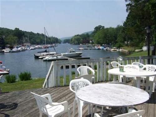 住宿加早餐 Antons On The Lake