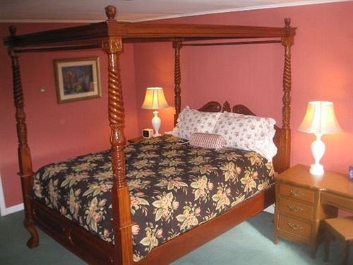 住宿加早餐 Antons On The Lake