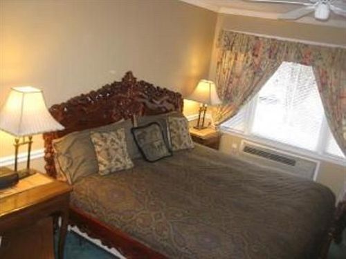 住宿加早餐 Antons On The Lake