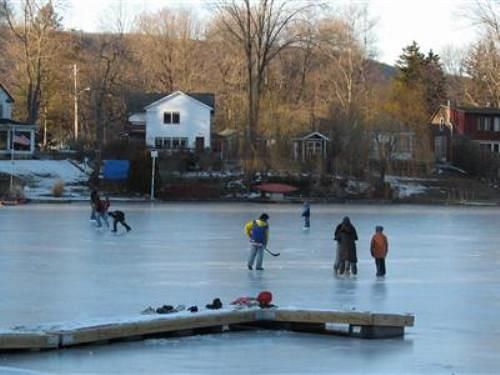 住宿加早餐 Antons On The Lake