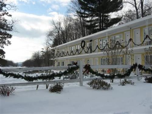 住宿加早餐 Antons On The Lake