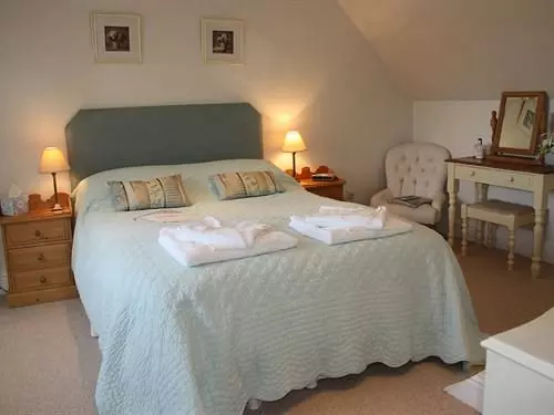 تختخواب و صبحانه Bridge Cottage