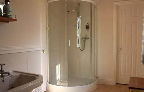 تختخواب و صبحانه Bridge Cottage