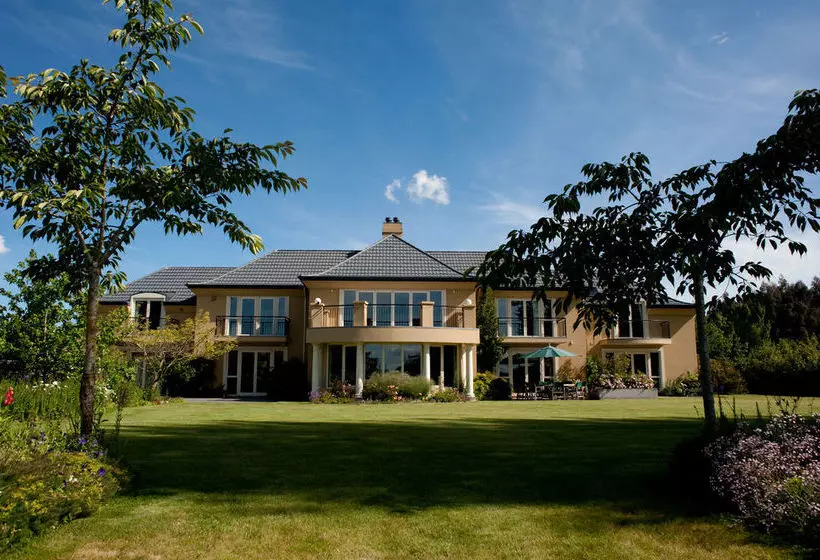 Aamiaismajoitus (B&B) Clearview Lodge