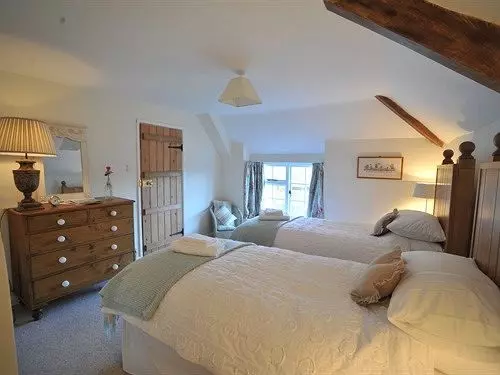 Bed and Breakfast Frog Street Farmhouse