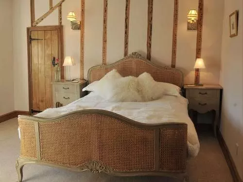 Bed and Breakfast Frog Street Farmhouse