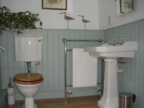 Bed and Breakfast Frog Street Farmhouse