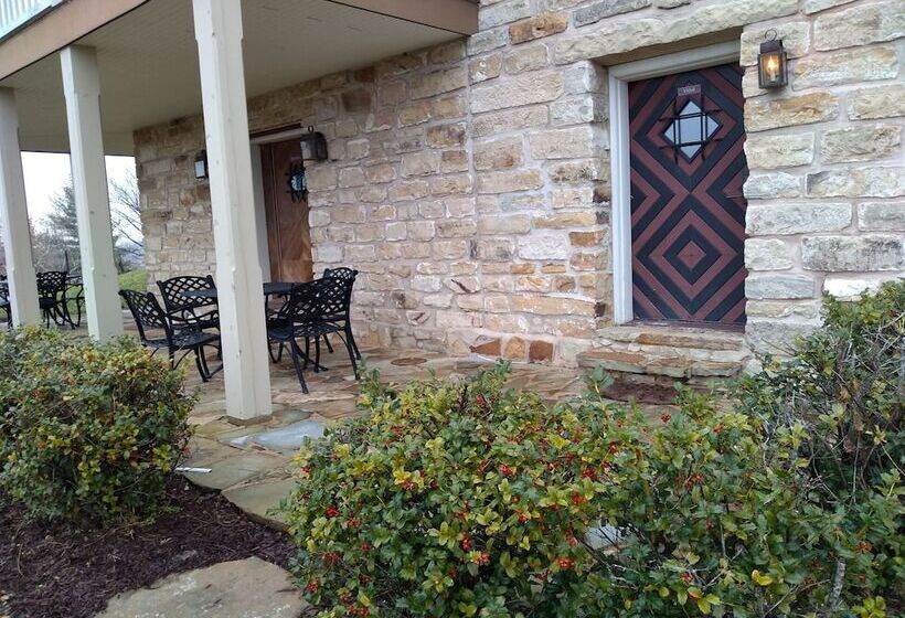 צימר Inn At Hermannhof