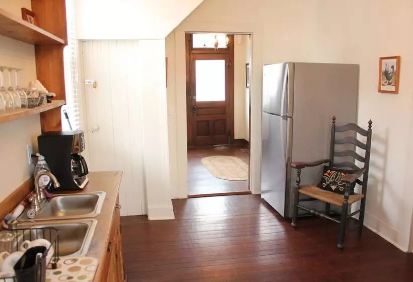 민박 Inn At Hermannhof