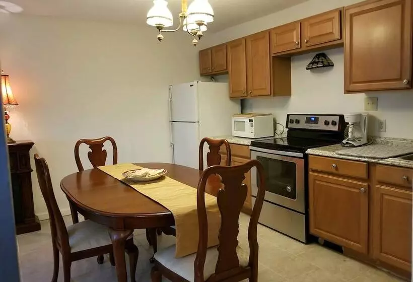 住宿加早餐 Lily Creek Lodge