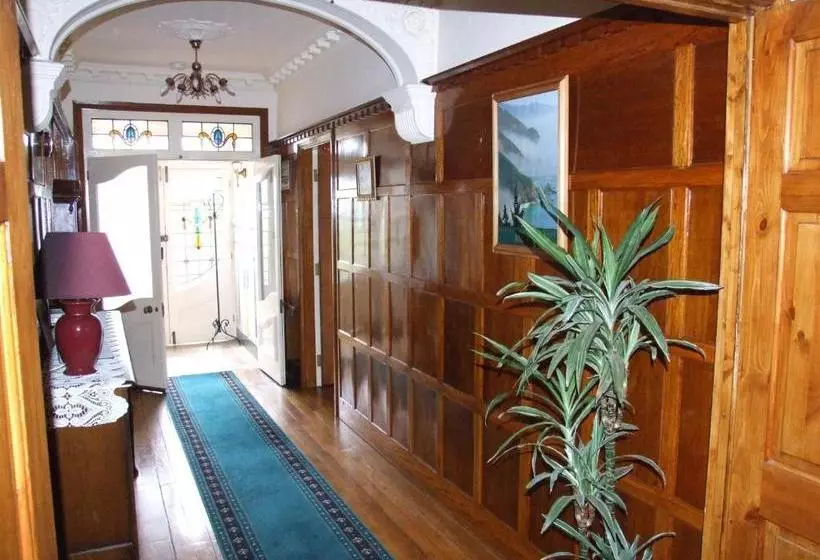 Aamiaismajoitus (B&B) Mountview